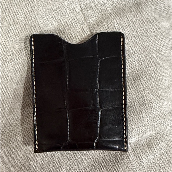The Unbranded Brand Other - Black Leather Card & cash Holder